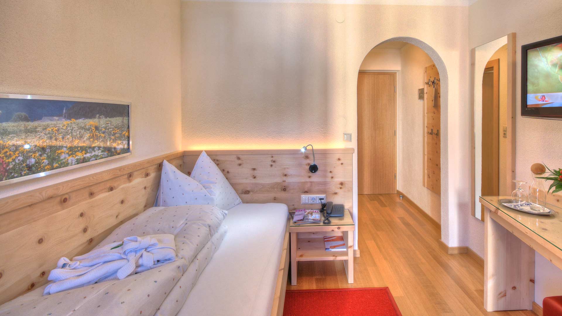 hotel_darrehof_serfaus_einzelzimmer.jpg