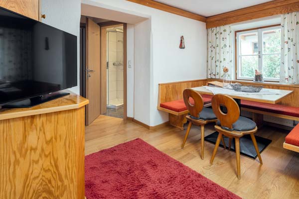 Haus Greiter | Naturwohnung Linde | Wohnraum