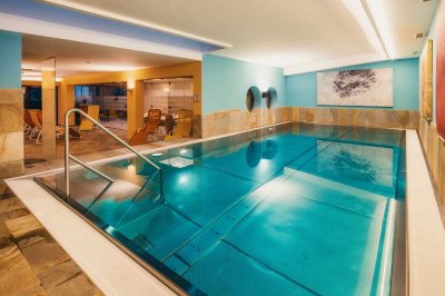 Familien- & Naturhotel Darrehof | Wellnessbereich mit Hallenbad