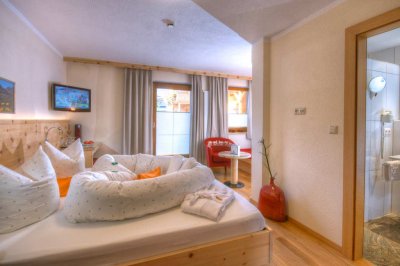 04c_darrehof_doppelzimmer_mit_balkon.jpg