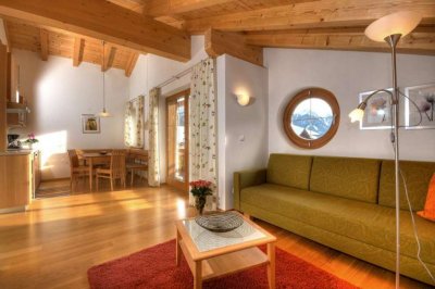 Familien- & Naturhotel Darrehof | Naturwohnung Thymian | Wohnraum