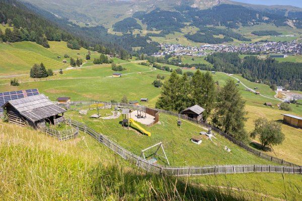 Gut Darrehof | Wasserspielplatz über Serfaus
