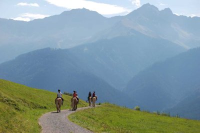 gut_darrehof_serfaus_ausritt.jpg