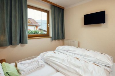 03b_darrehof_huflattich_schlafzimmer.jpg