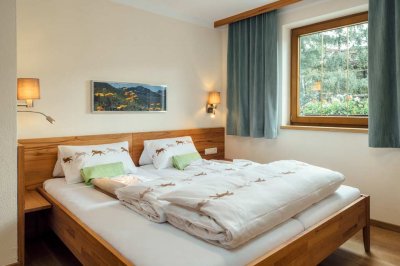 03a_darrehof_huflattich_schlafzimmer.jpg